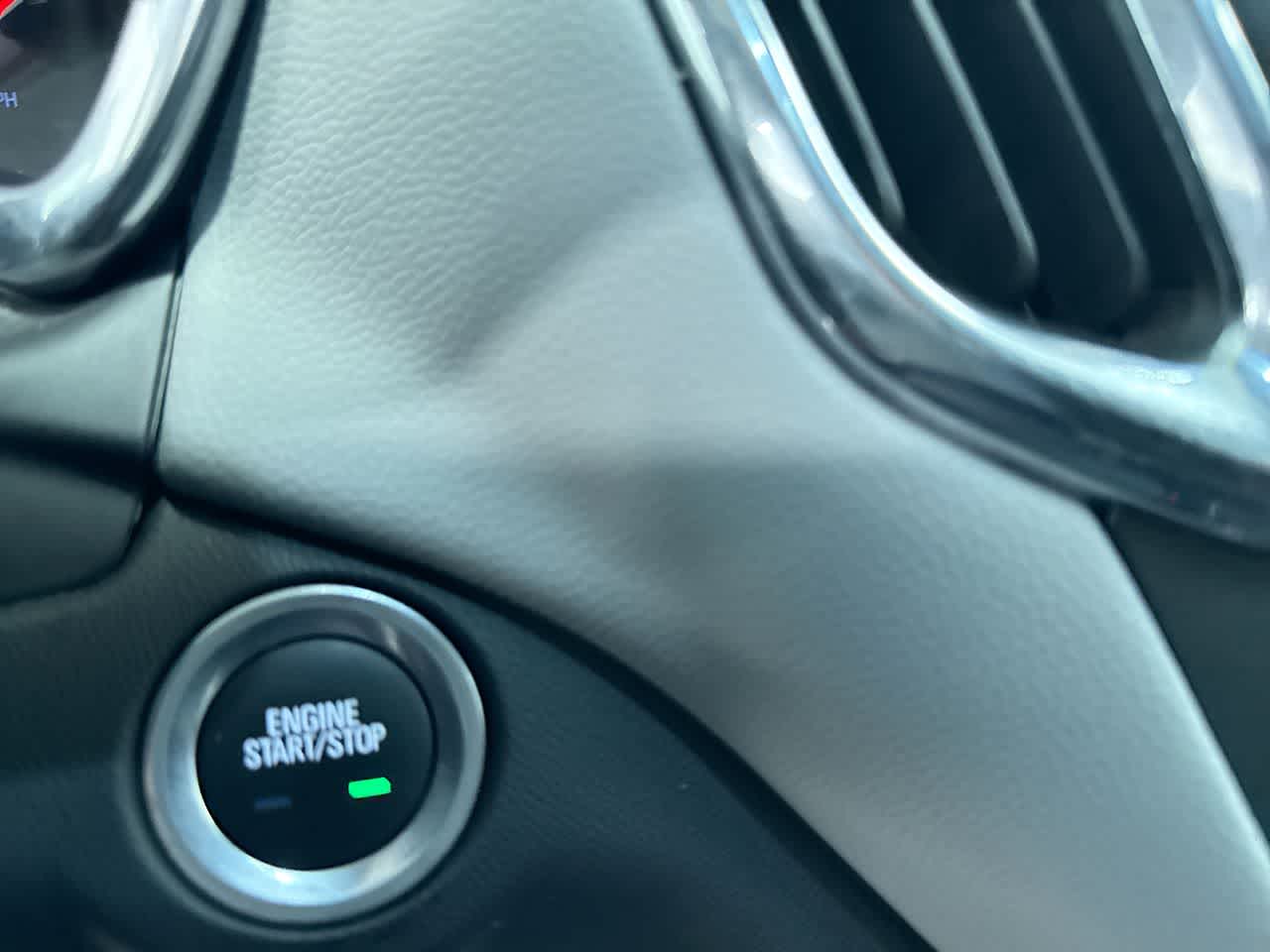 used 2023 Chevrolet Equinox car, priced at $17,140