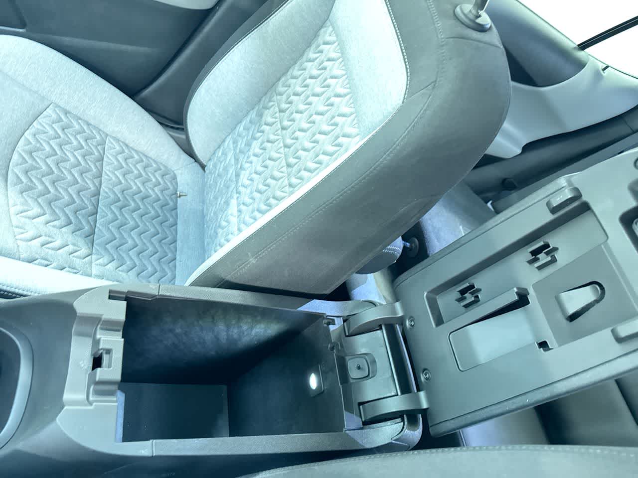 used 2023 Chevrolet Equinox car, priced at $17,140