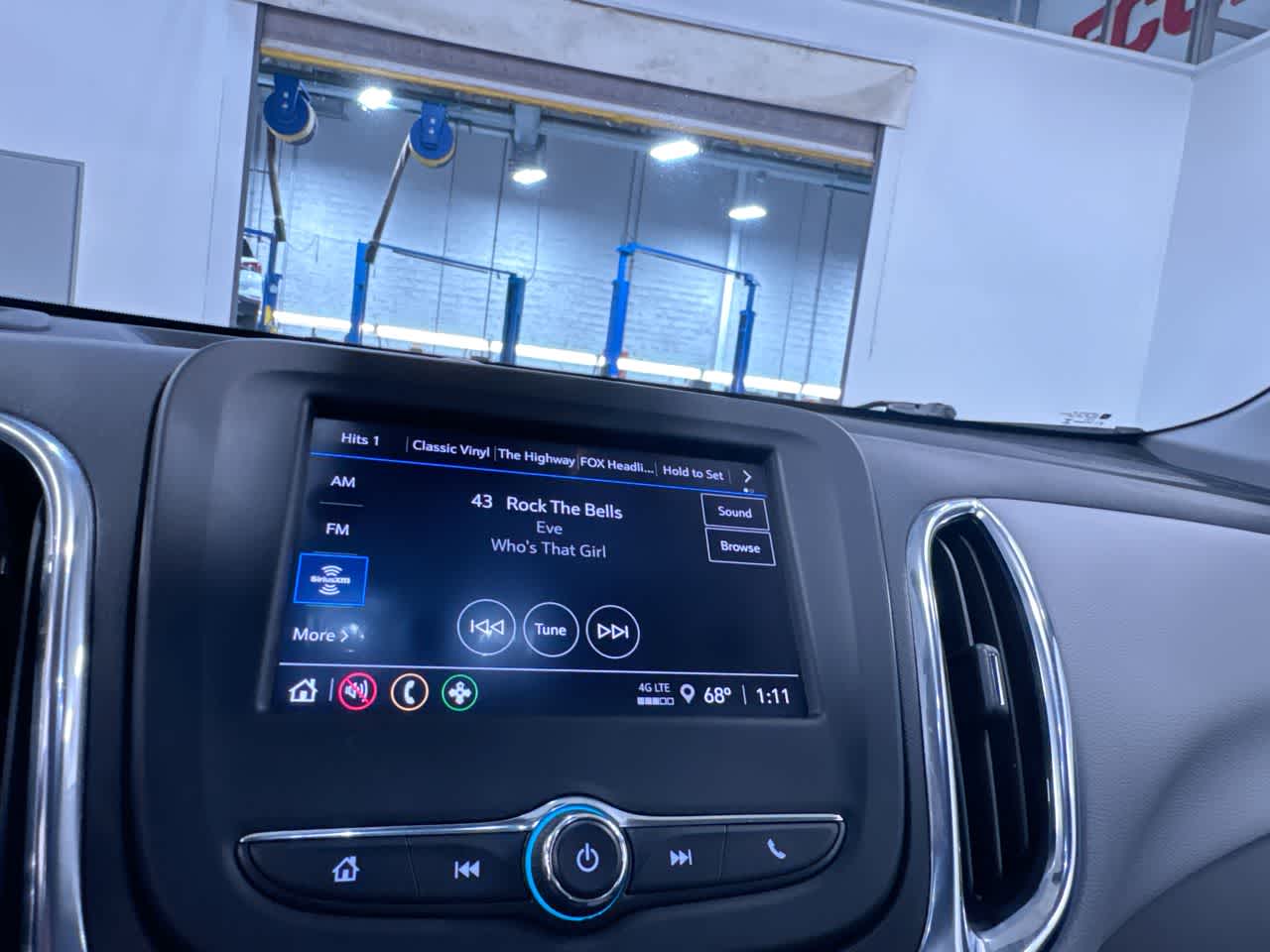 used 2023 Chevrolet Equinox car, priced at $17,140