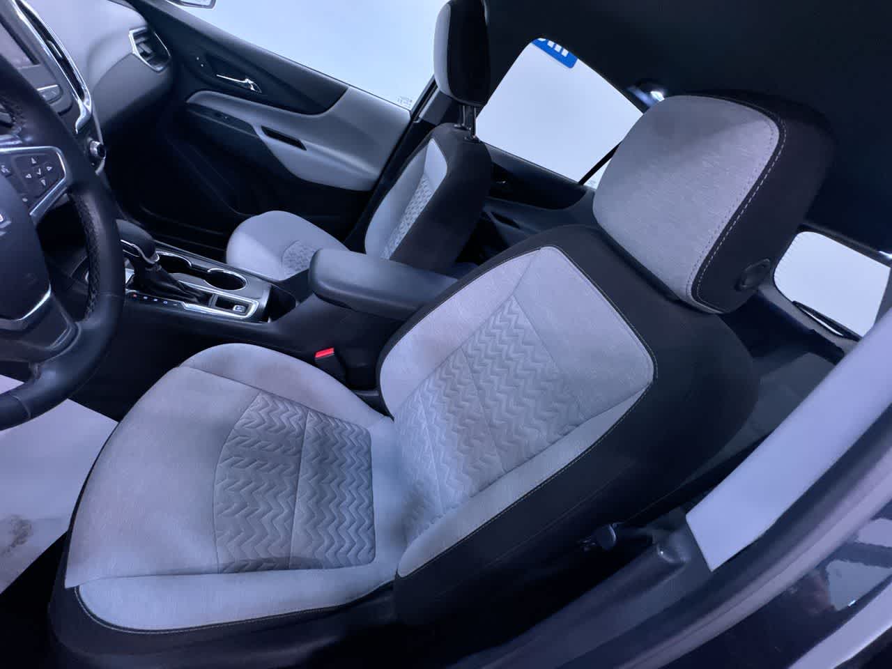 used 2023 Chevrolet Equinox car, priced at $17,140