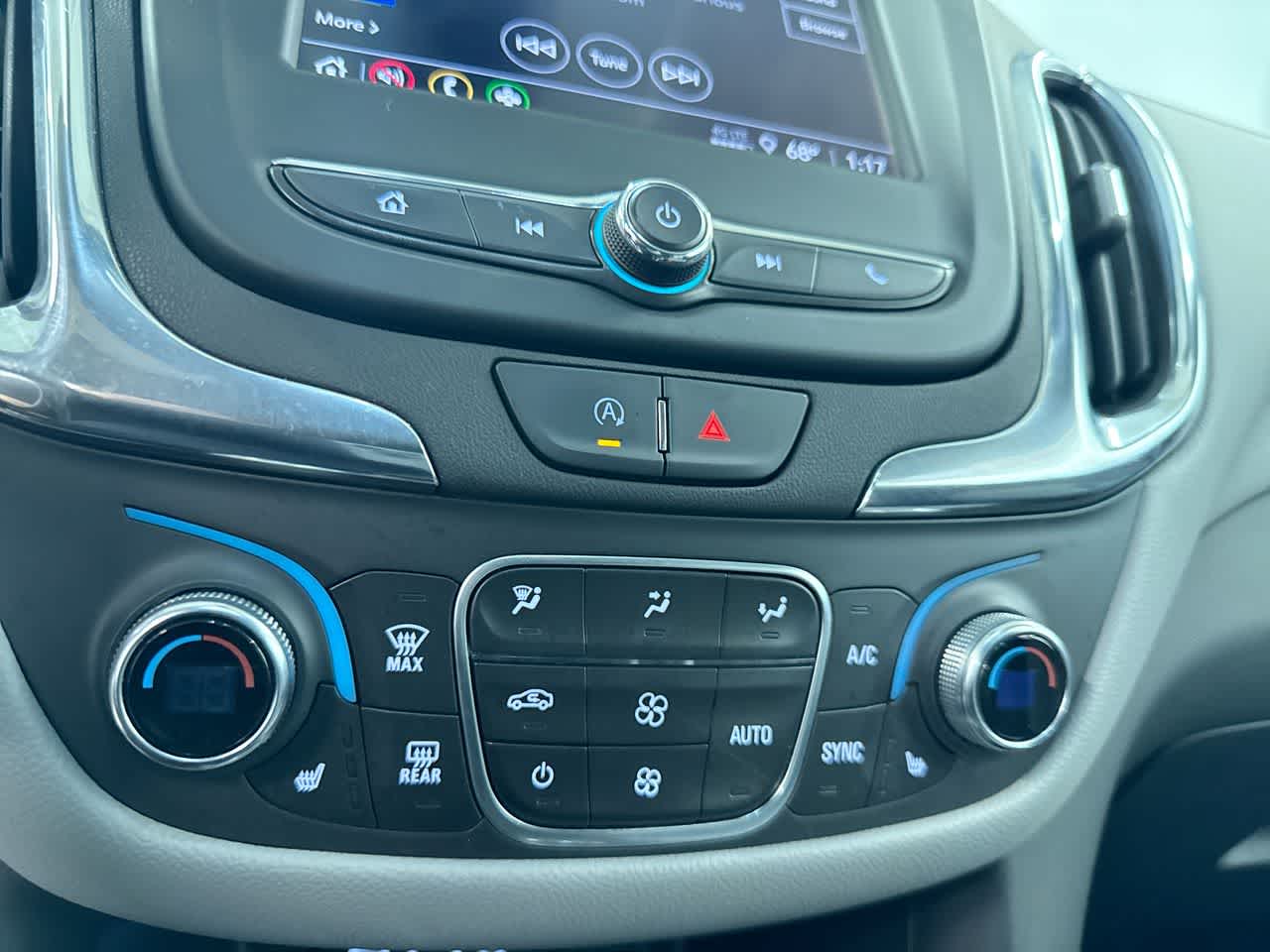 used 2023 Chevrolet Equinox car, priced at $17,140