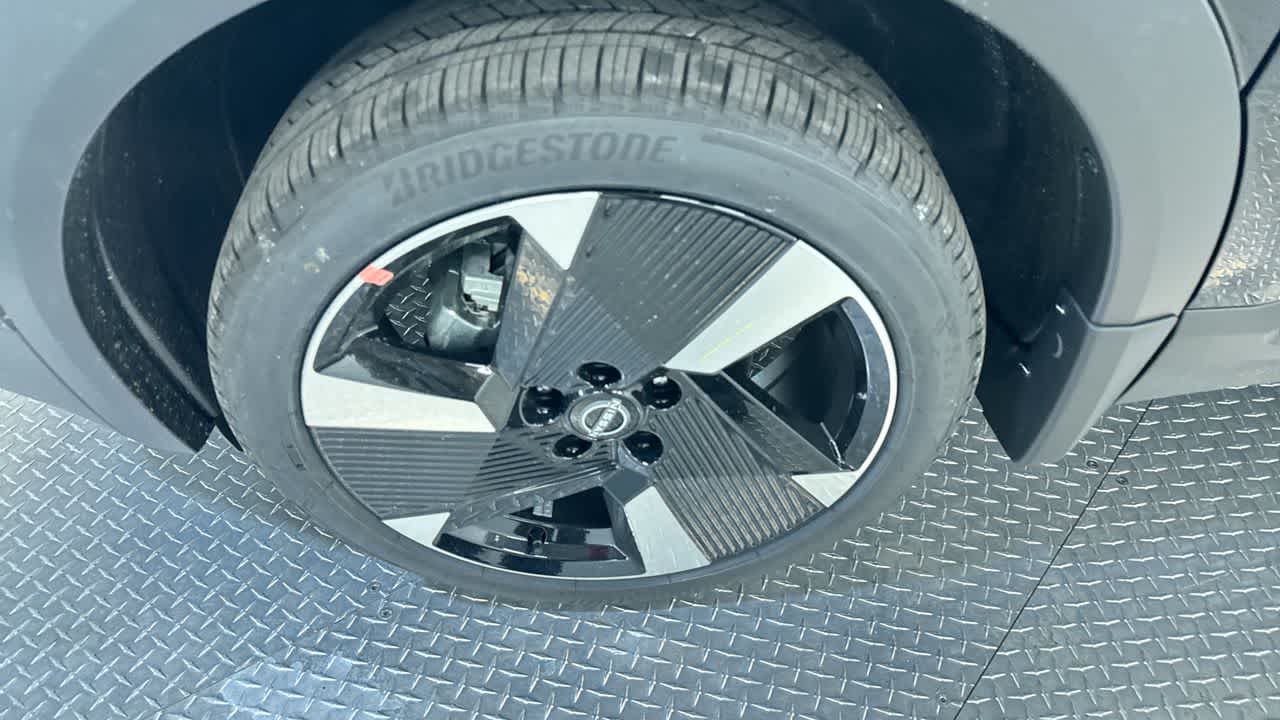 new 2026 Nissan Kicks car, priced at $28,498