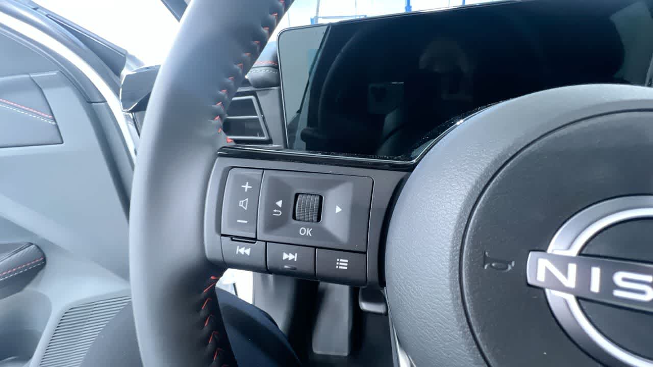 new 2025 Nissan Kicks car, priced at $27,405