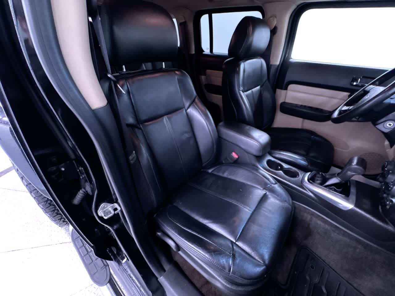 used 2006 Hummer H3 car, priced at $8,999