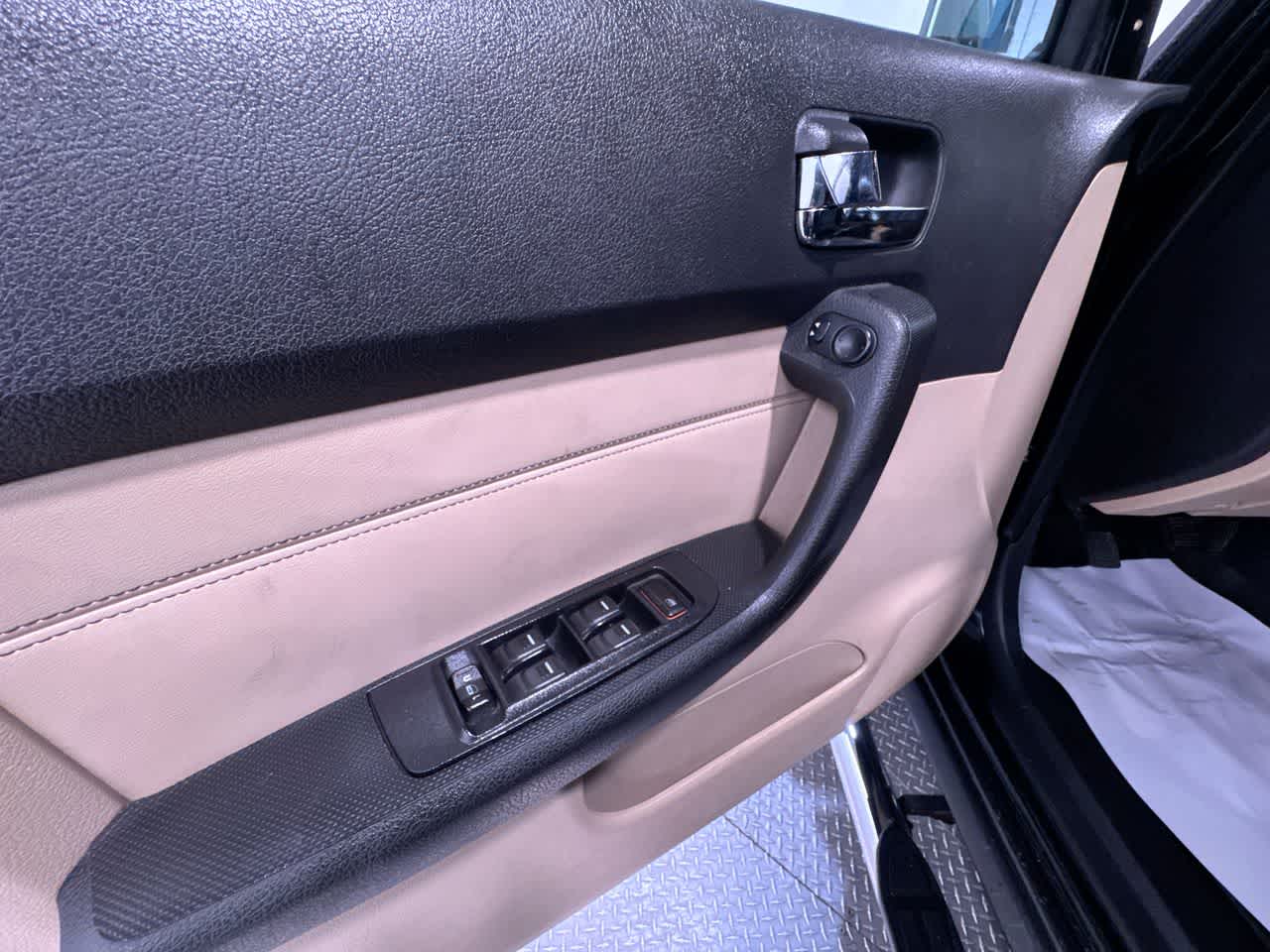 used 2006 Hummer H3 car, priced at $8,999