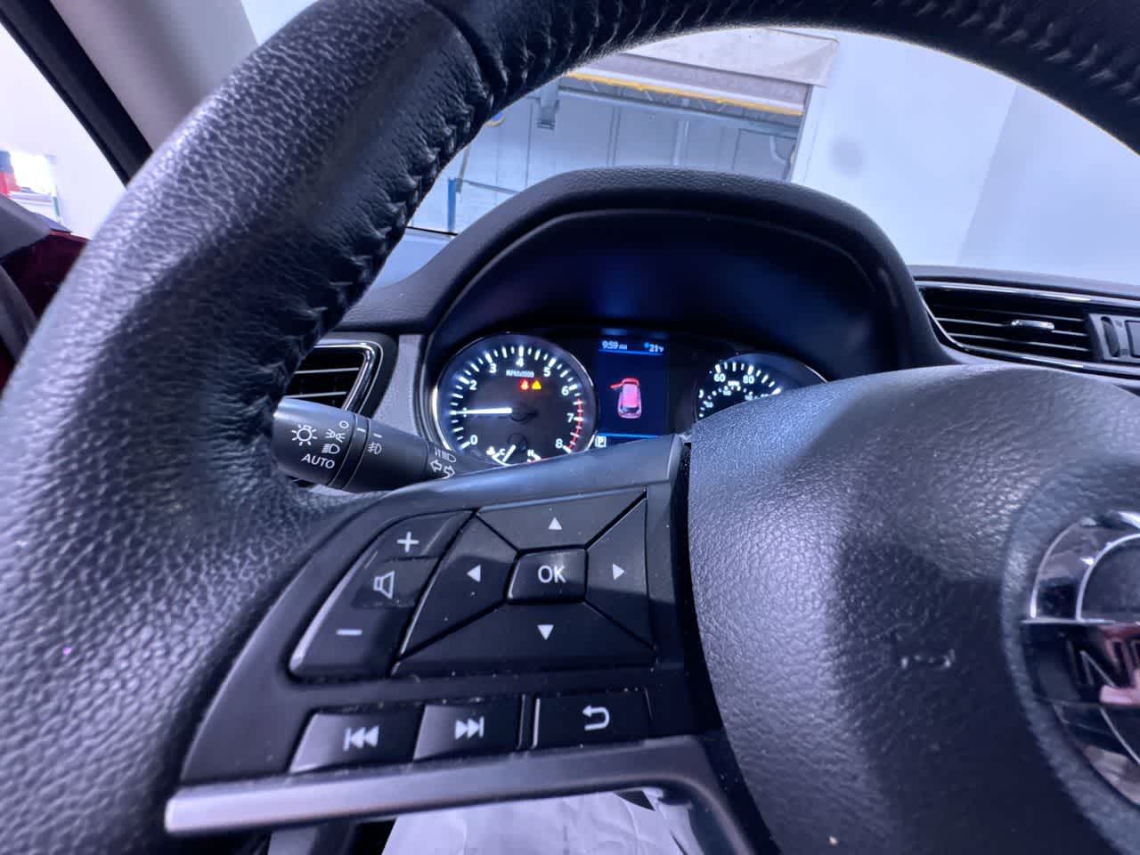 used 2020 Nissan Rogue car, priced at $18,123