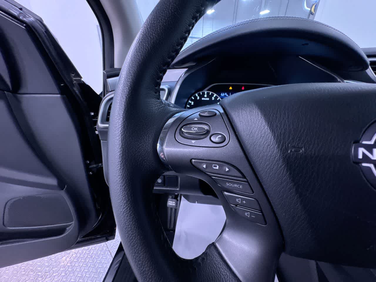 used 2023 Nissan Murano car, priced at $21,832