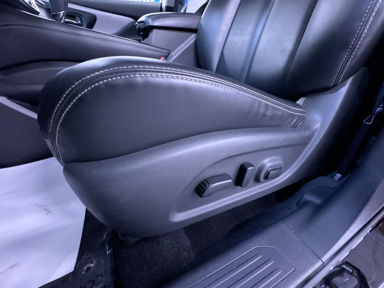 used 2023 Nissan Murano car, priced at $21,832