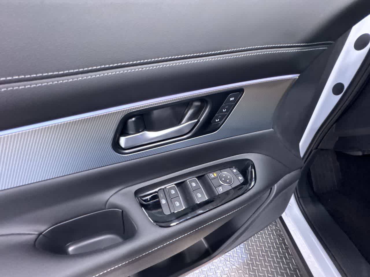 new 2025 Nissan Murano car, priced at $42,690