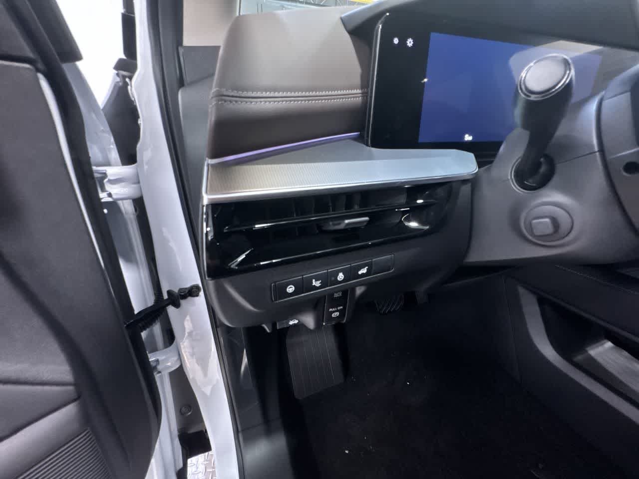 new 2025 Nissan Murano car, priced at $53,324