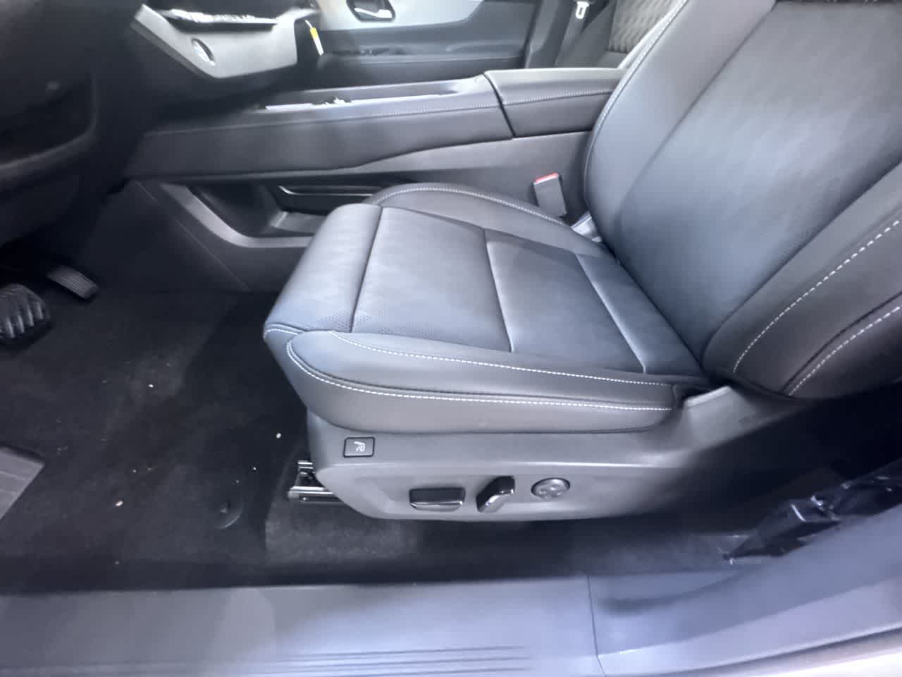 new 2025 Nissan Murano car, priced at $53,324