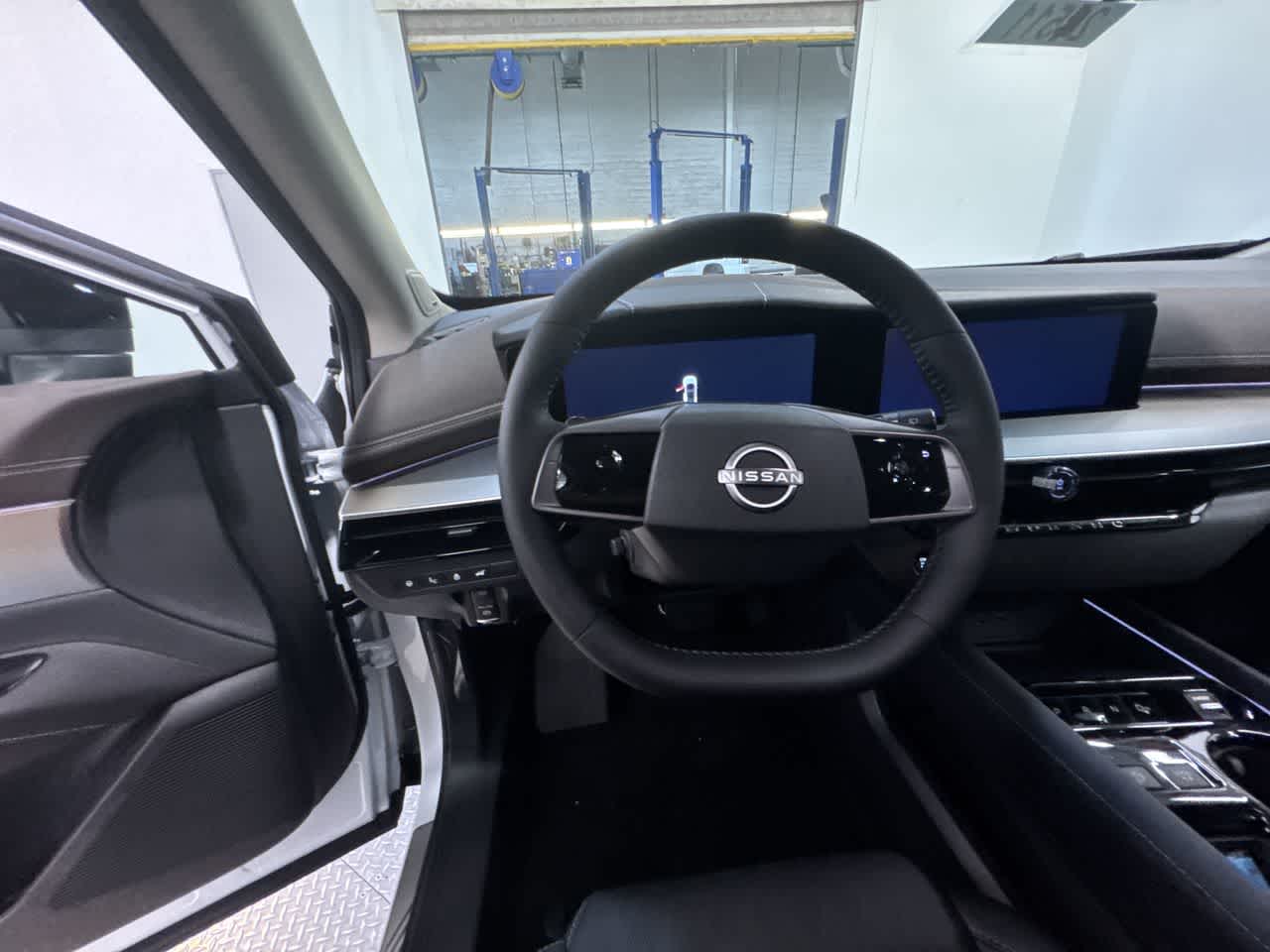 new 2025 Nissan Murano car, priced at $53,324