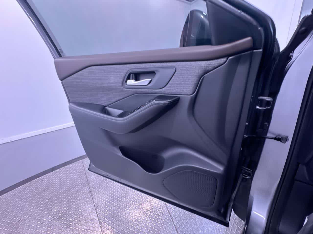 used 2022 Nissan Rogue car, priced at $14,777