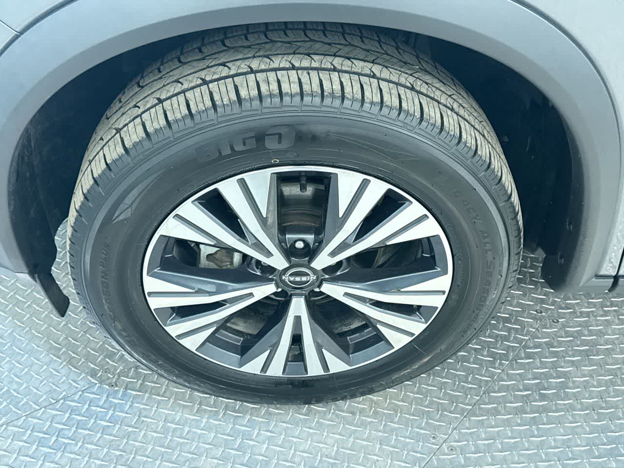 used 2022 Nissan Rogue car, priced at $14,777