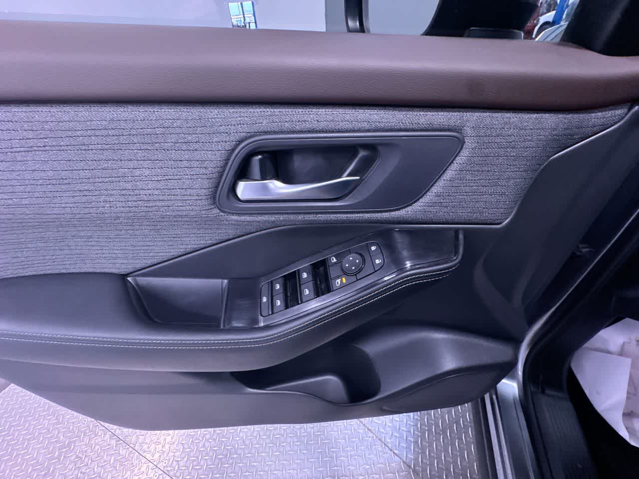 used 2022 Nissan Rogue car, priced at $14,777