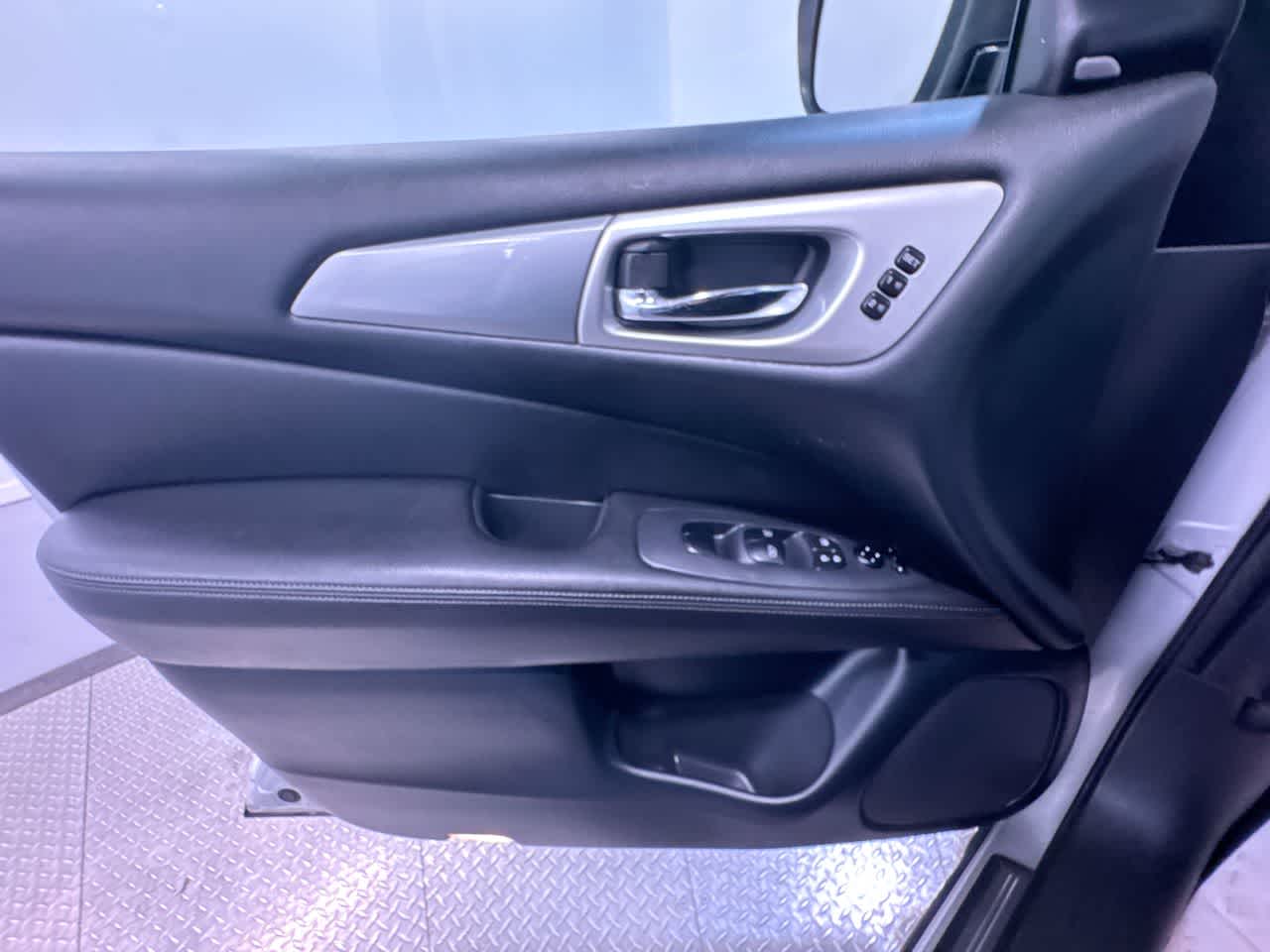 used 2019 Nissan Pathfinder car, priced at $11,777