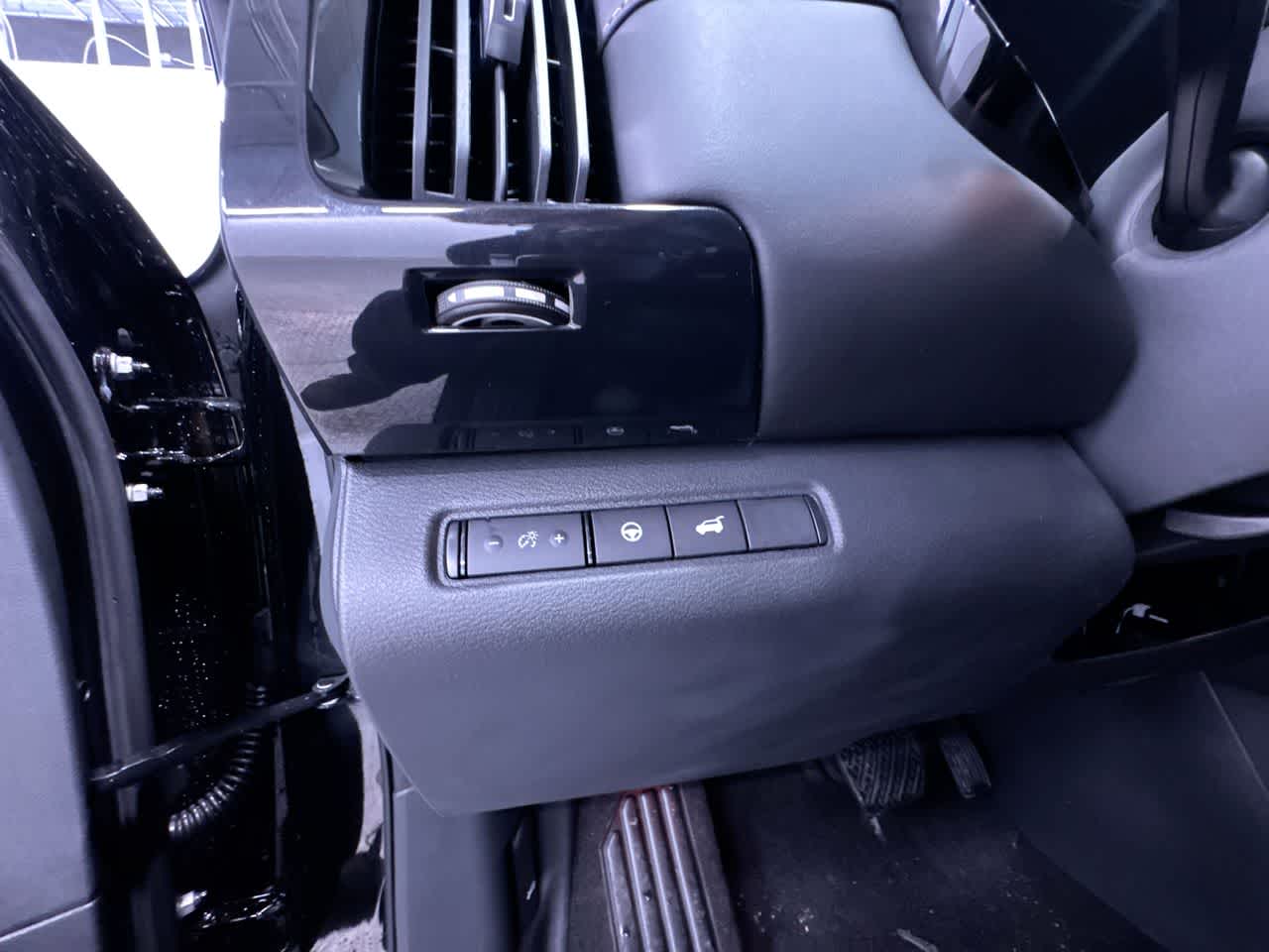 new 2026 Nissan Pathfinder car, priced at $44,510