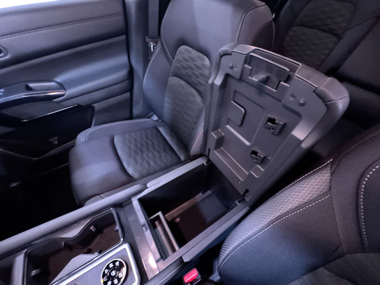 new 2026 Nissan Pathfinder car, priced at $44,510