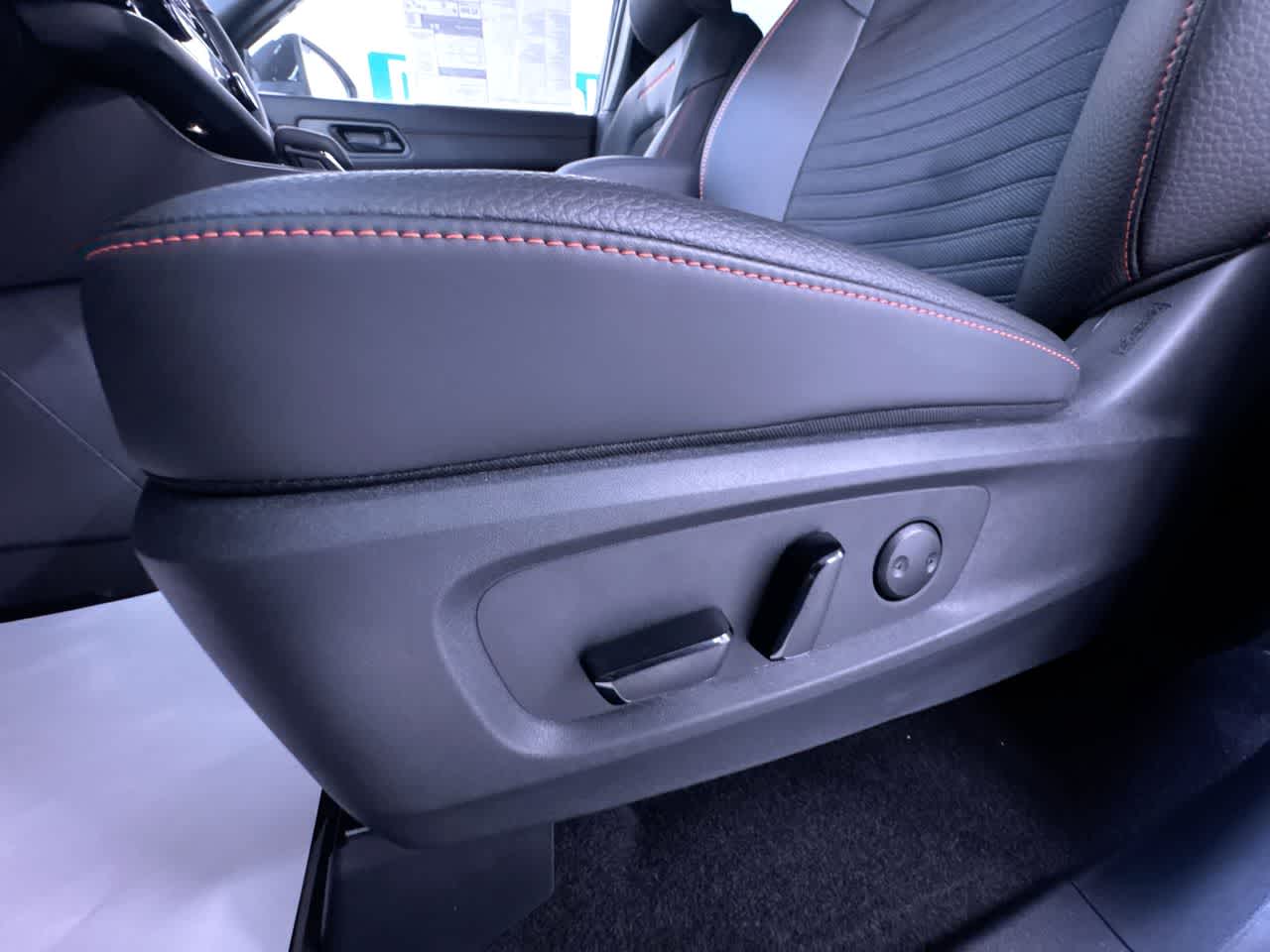 new 2026 Nissan Pathfinder car, priced at $47,469