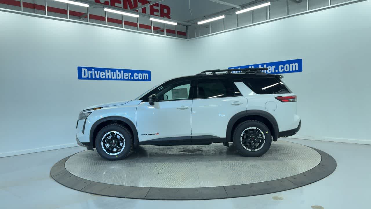 new 2026 Nissan Pathfinder car, priced at $48,170