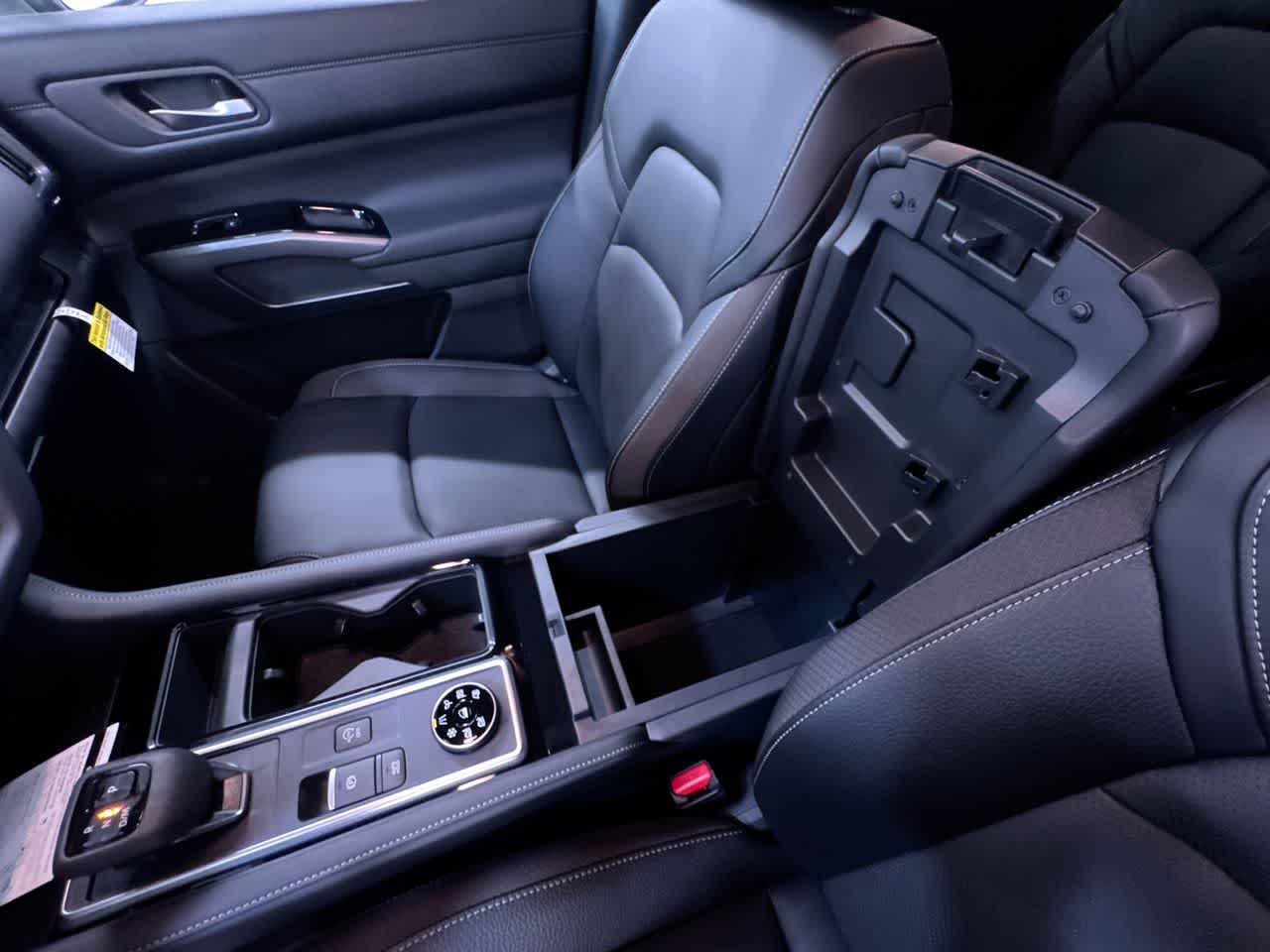 new 2026 Nissan Pathfinder car, priced at $51,279