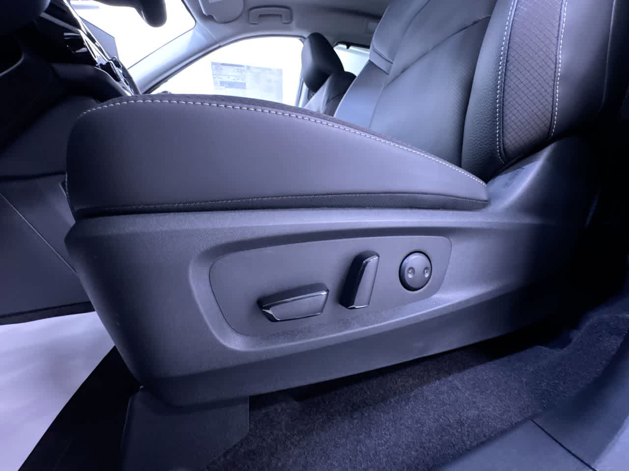 new 2026 Nissan Pathfinder car, priced at $45,992