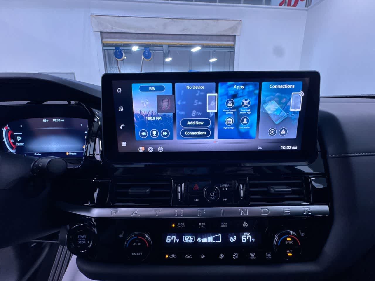 new 2026 Nissan Pathfinder car, priced at $45,992