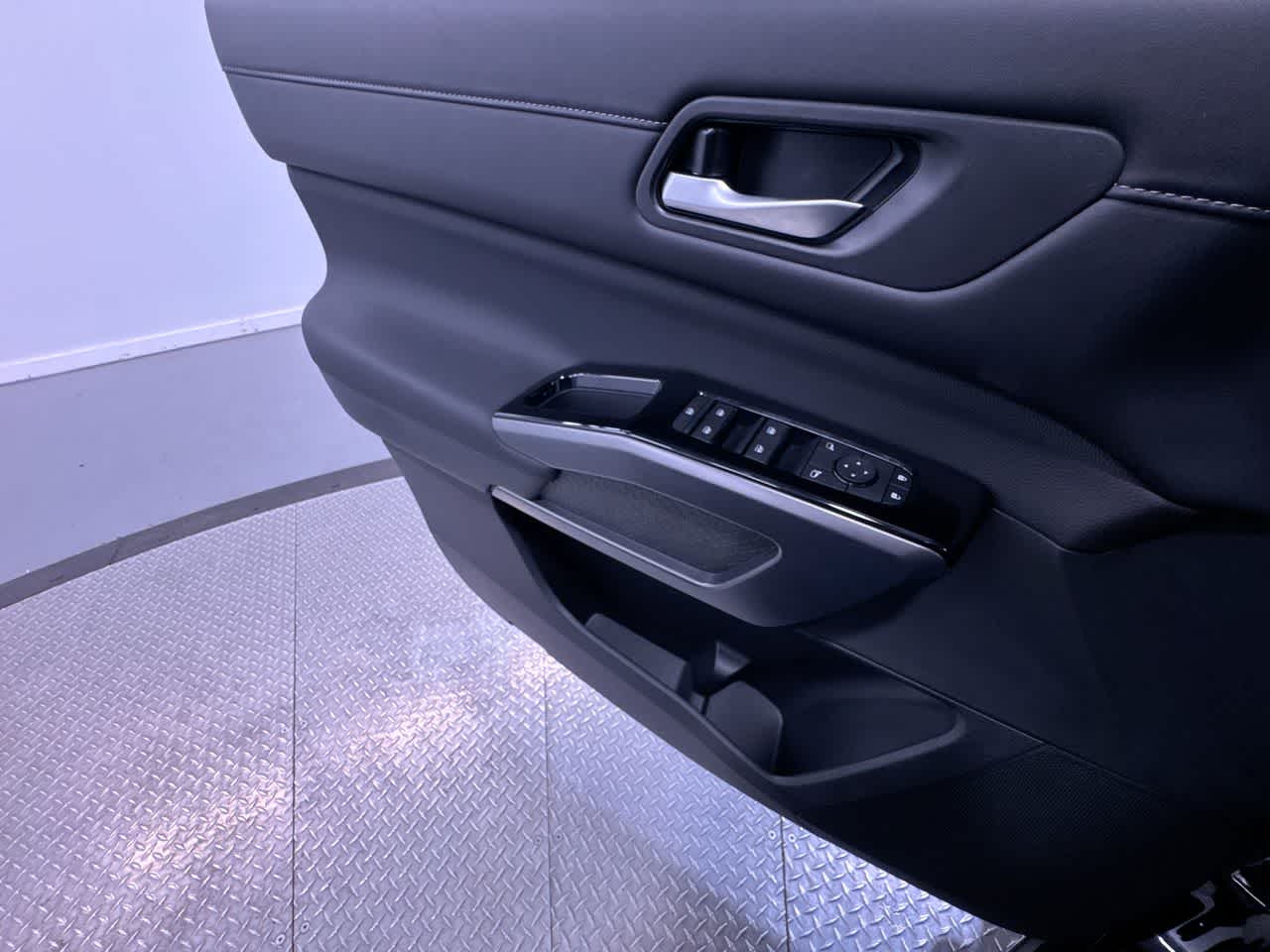 new 2026 Nissan Pathfinder car, priced at $45,992