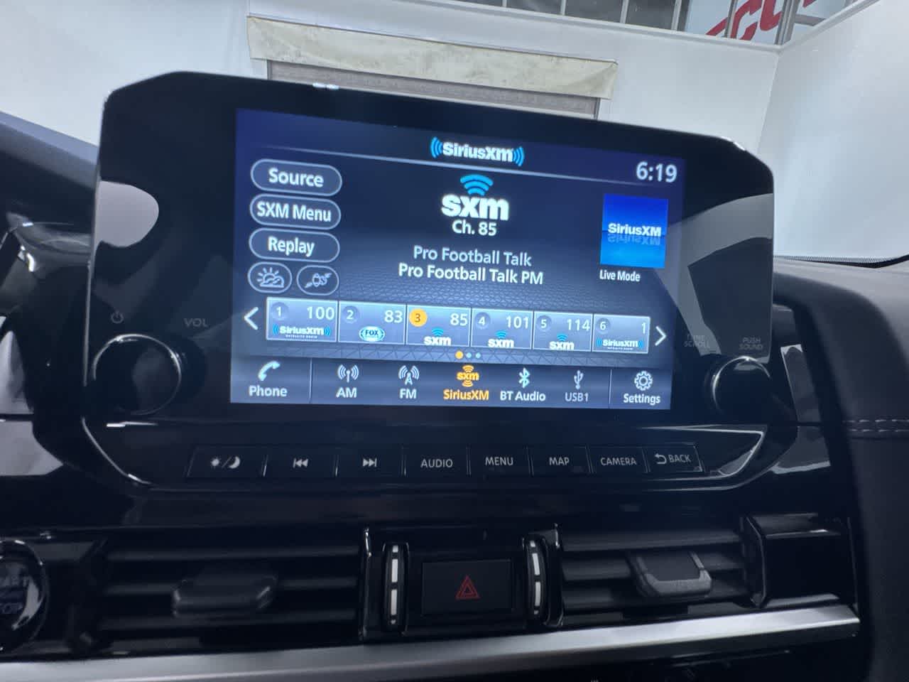 new 2025 Nissan Pathfinder car, priced at $48,920