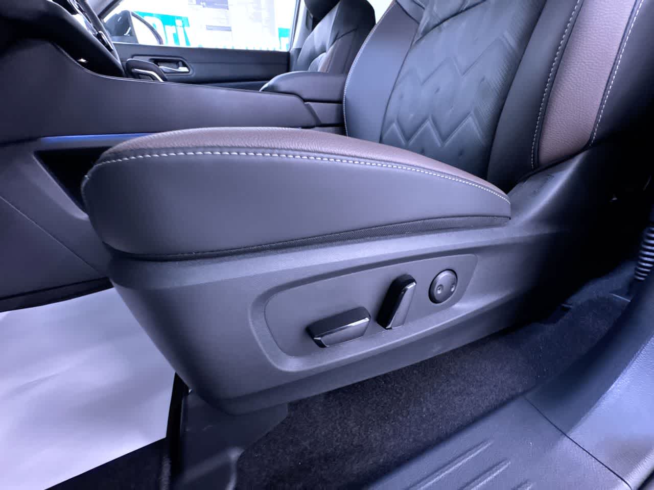 new 2026 Nissan Pathfinder car, priced at $55,139