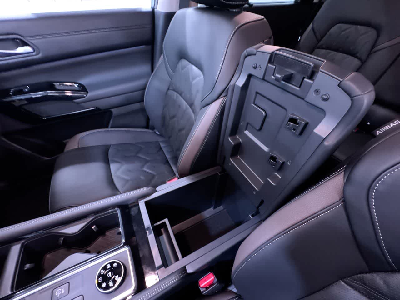 new 2026 Nissan Pathfinder car, priced at $55,139