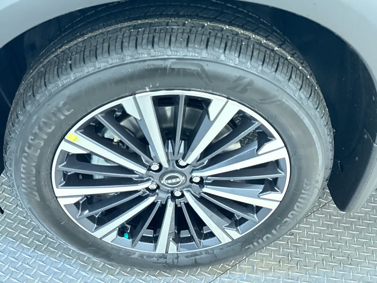 new 2026 Nissan Pathfinder car, priced at $50,270