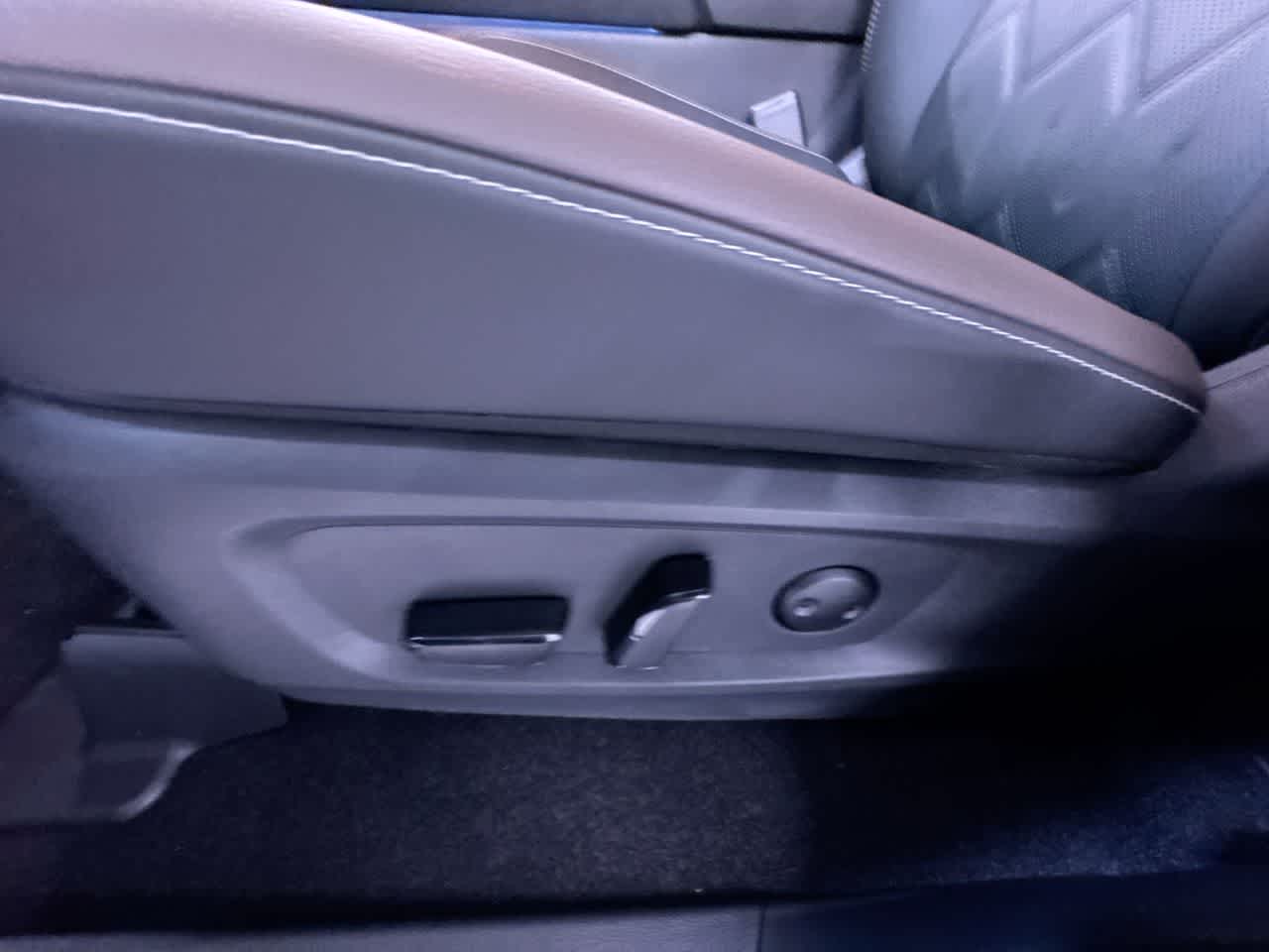 new 2026 Nissan Pathfinder car, priced at $50,270