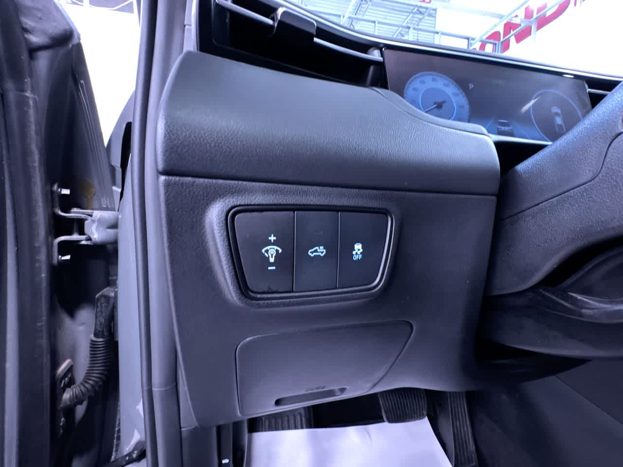 used 2024 Hyundai Santa Cruz car, priced at $30,898
