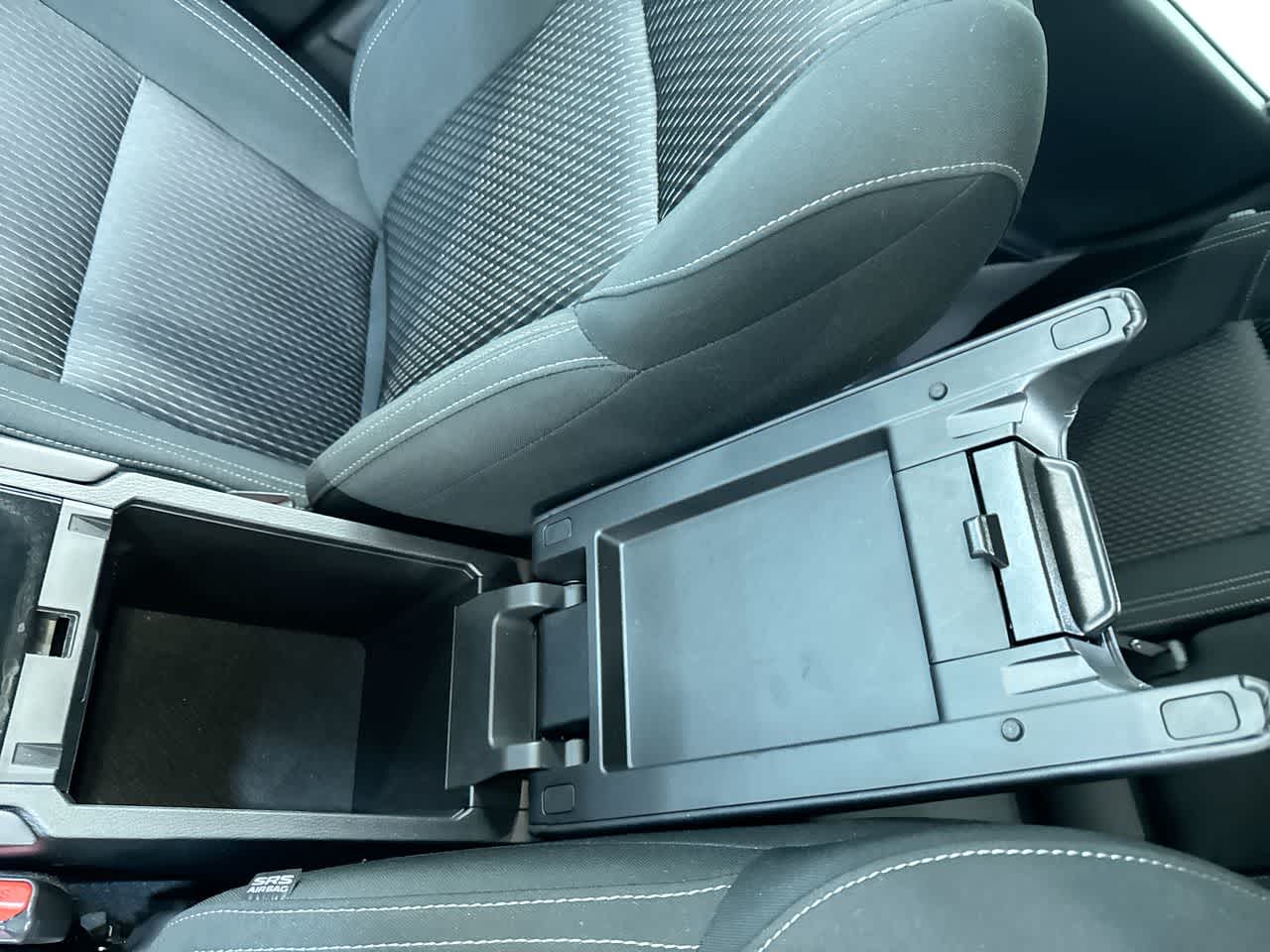 used 2025 Mitsubishi Outlander car, priced at $26,721