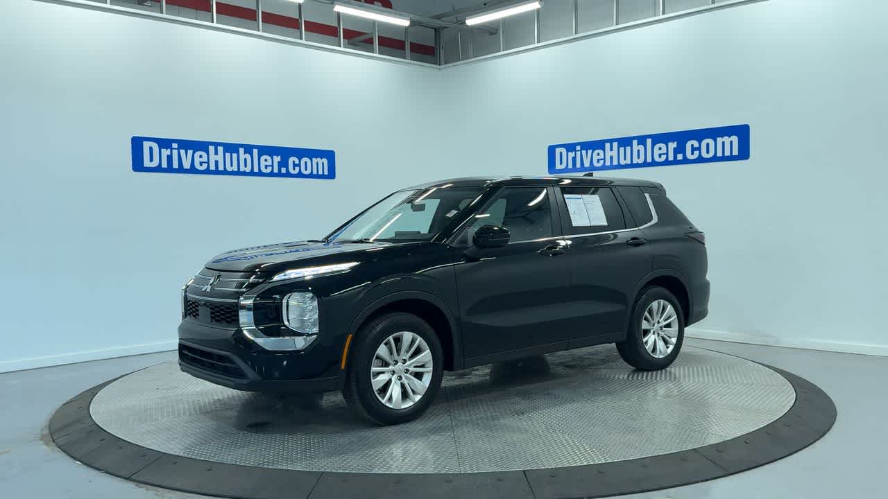 used 2025 Mitsubishi Outlander car, priced at $26,721