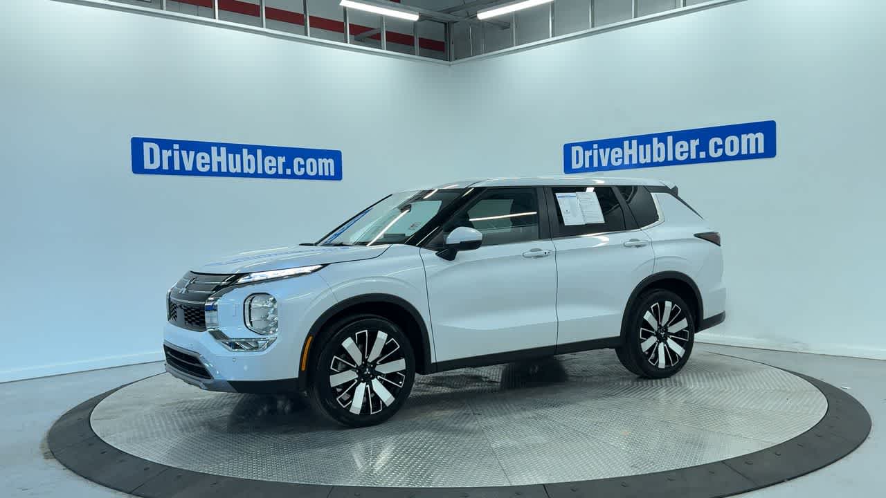 used 2025 Mitsubishi Outlander car, priced at $26,800