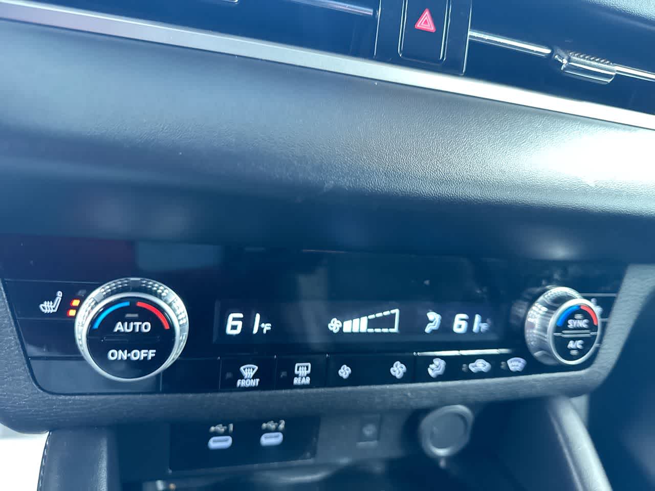 used 2025 Mitsubishi Outlander car, priced at $27,010