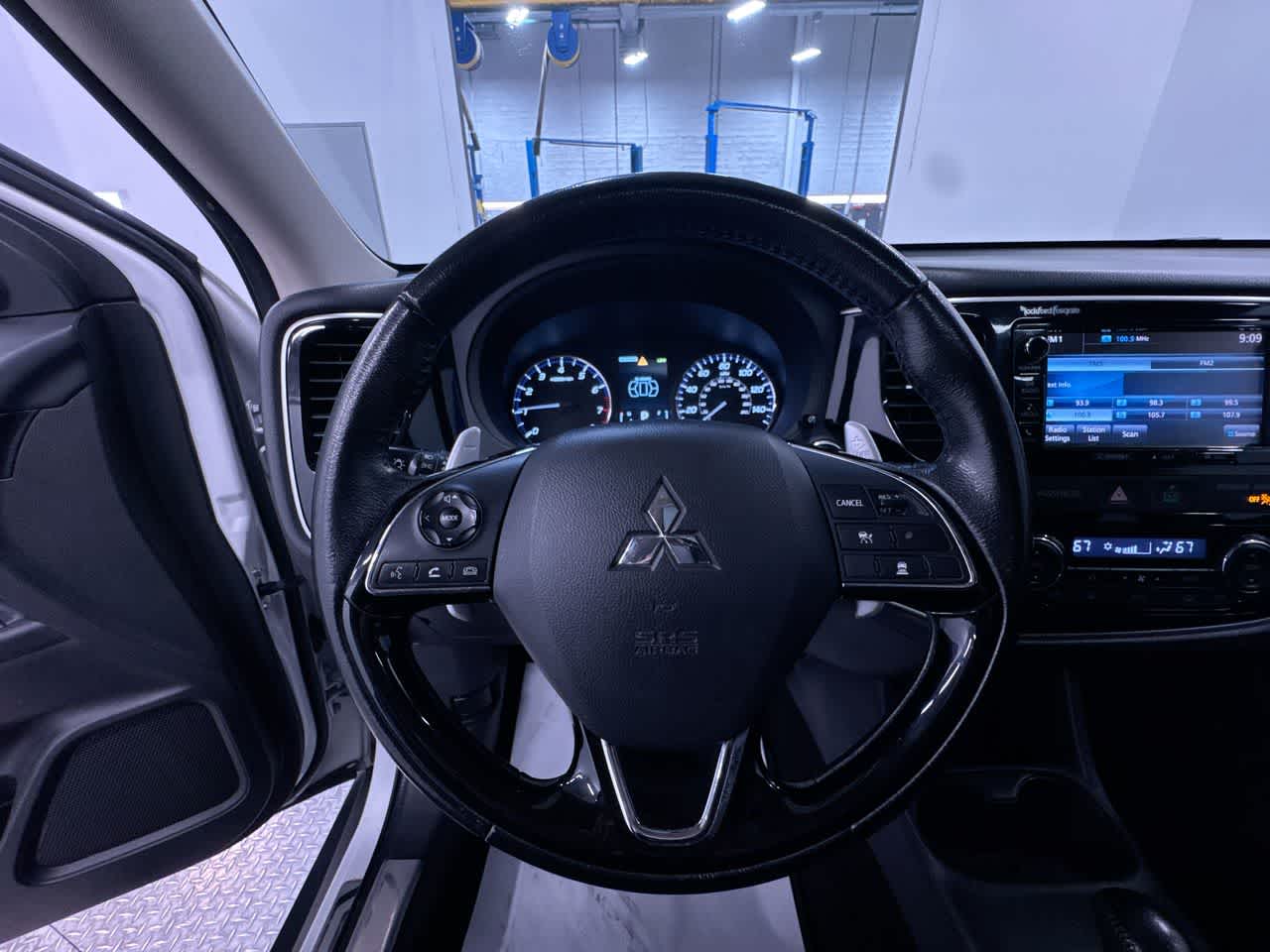 used 2016 Mitsubishi Outlander car, priced at $11,777