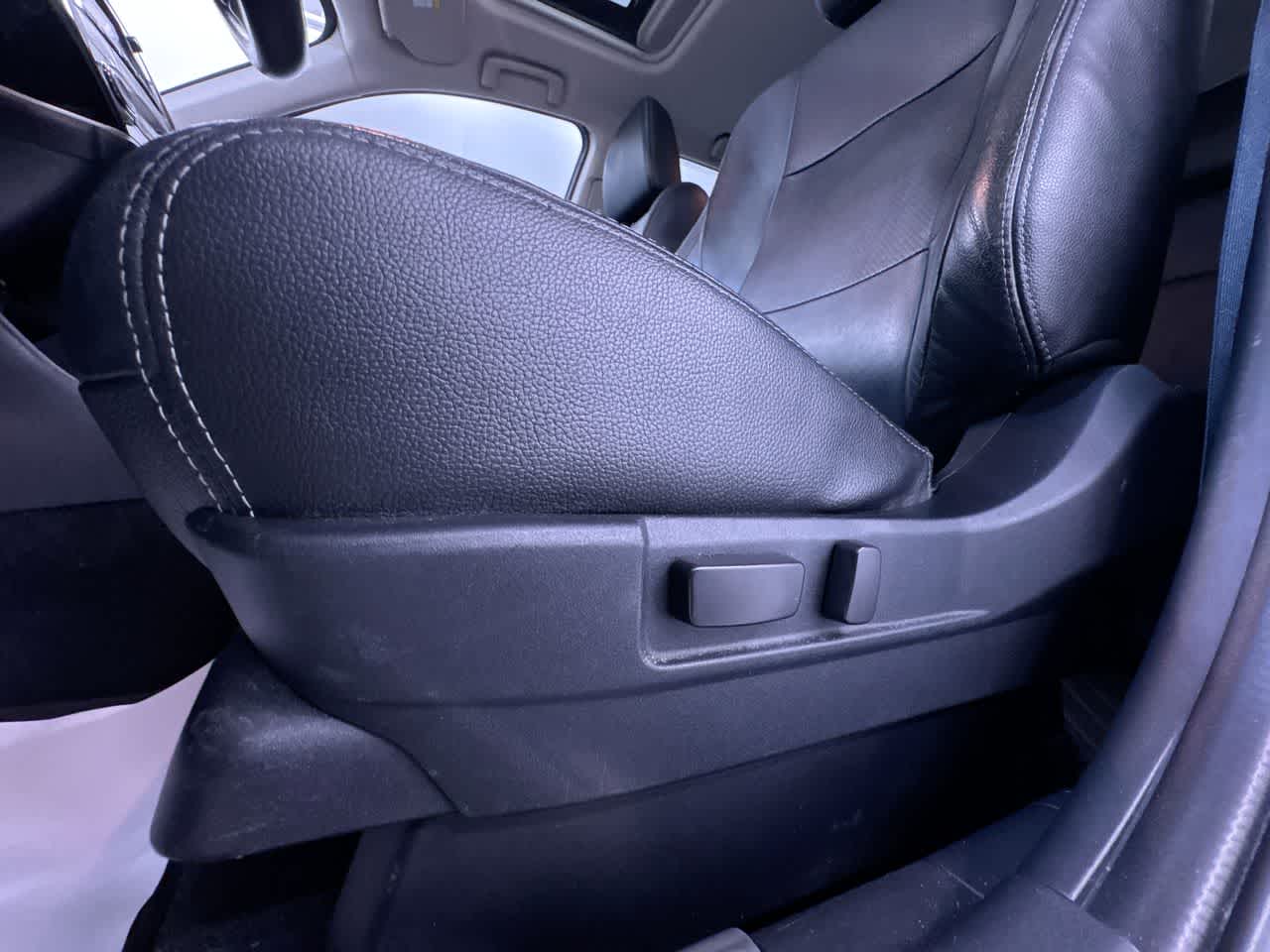 used 2016 Mitsubishi Outlander car, priced at $11,777