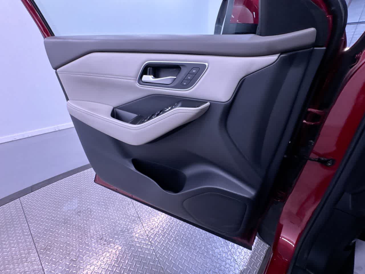 used 2021 Nissan Rogue car, priced at $17,777