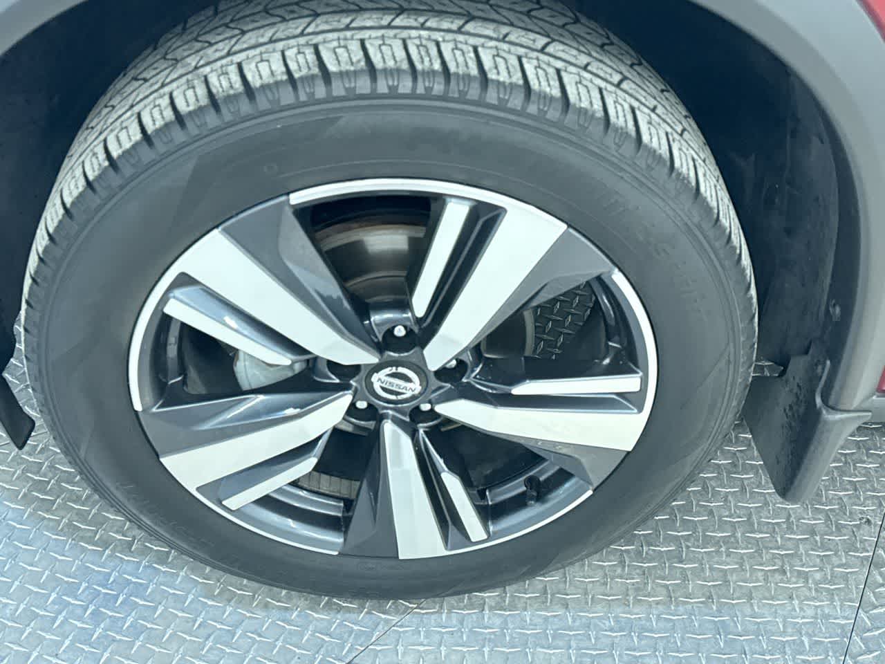 used 2021 Nissan Rogue car, priced at $17,777