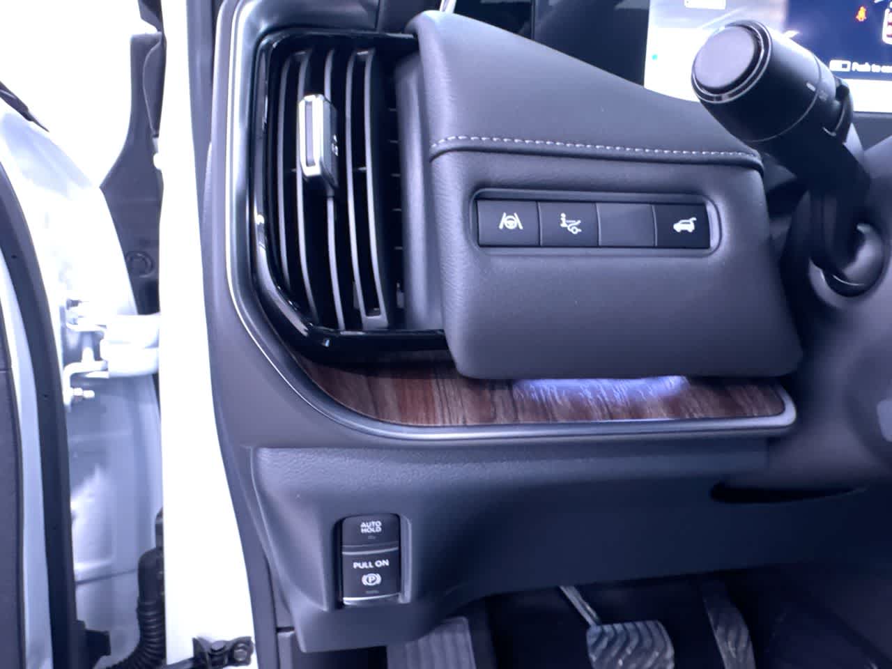 new 2026 Nissan Armada car, priced at $85,830