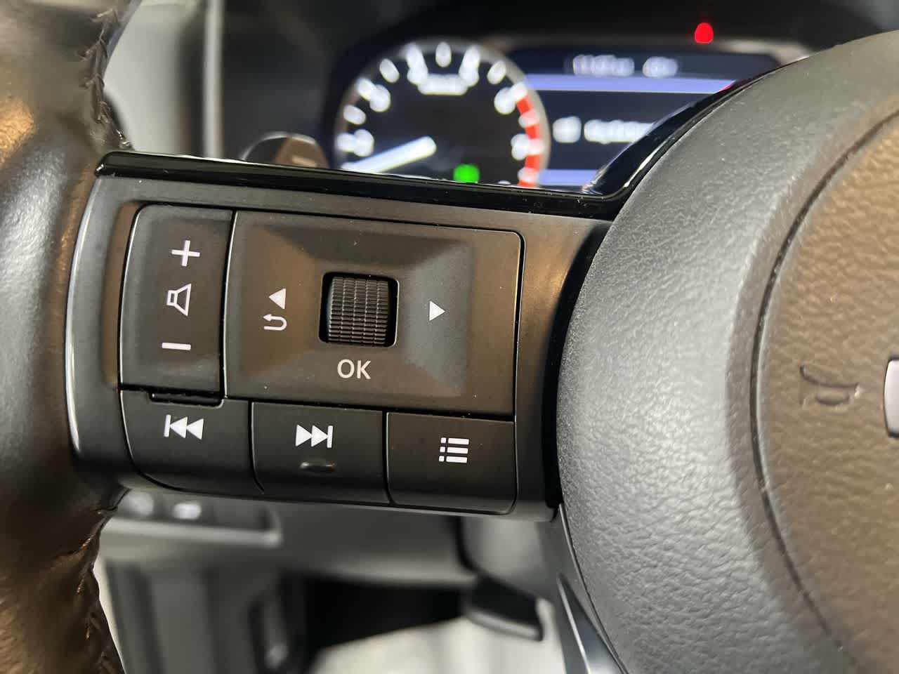 used 2023 Nissan Rogue car, priced at $17,095