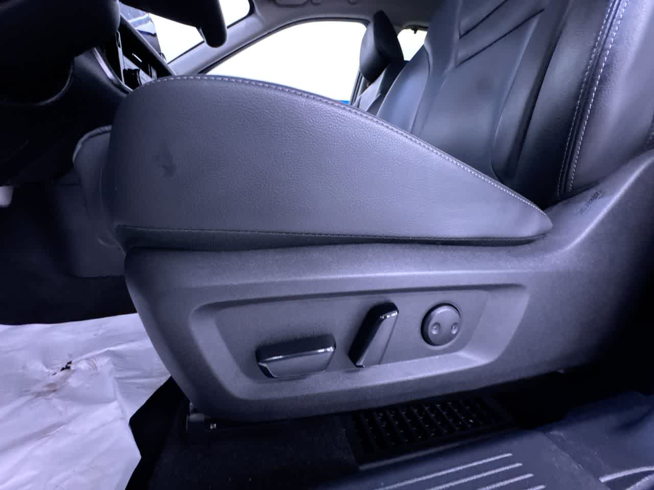 used 2023 Nissan Rogue car, priced at $28,900