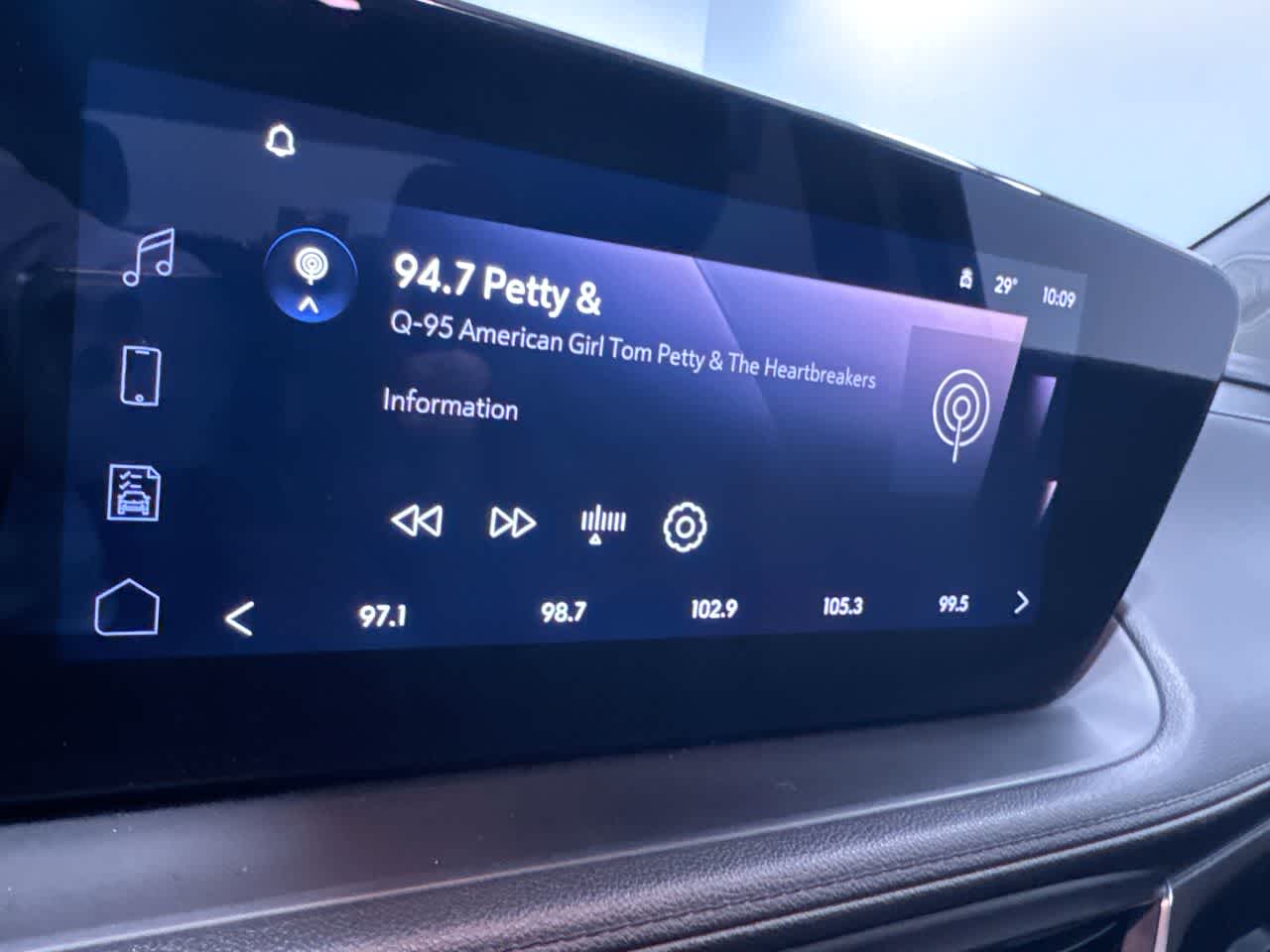 used 2024 Buick Encore GX car, priced at $20,342