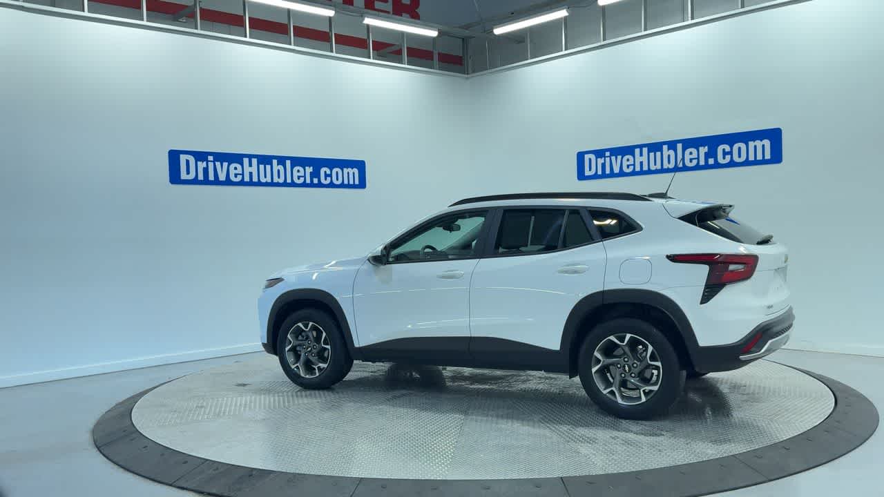 used 2024 Chevrolet Trax car, priced at $19,777