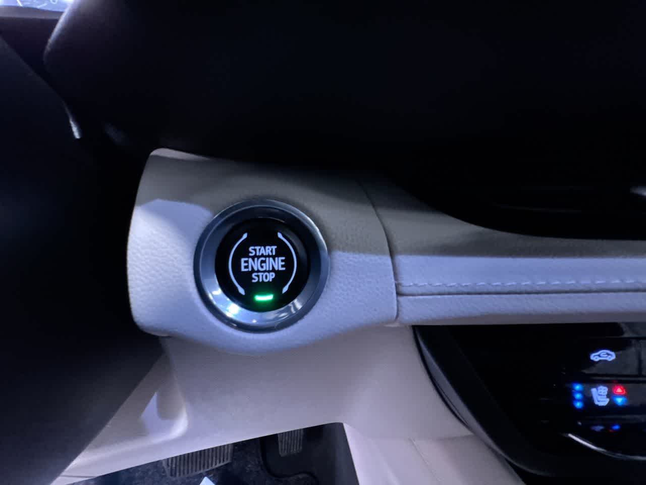 used 2023 Buick Envision car, priced at $30,543