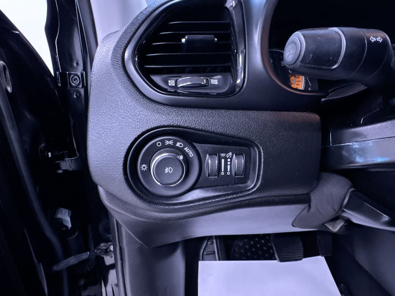 used 2018 Jeep Renegade car, priced at $13,123