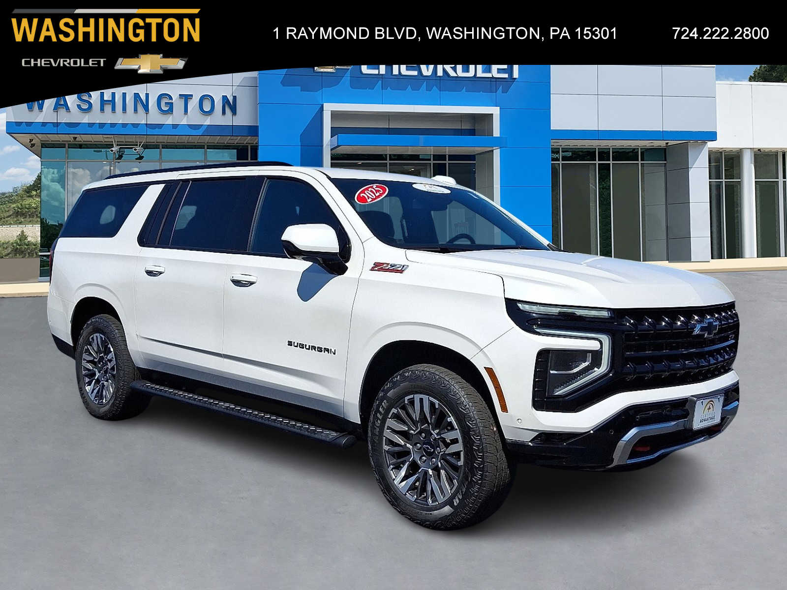 White (Iridescent Pearl Tricoat) 2025 Chevrolet Suburban Z71 4WD SUV / Crossover Four-Wheel Drive Automatic